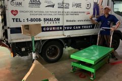 Shalom-Courier-2