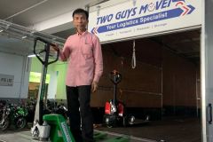 Two-Guys-Mover-3